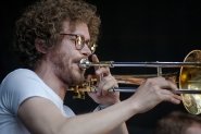 Bevrijdings Festival Nijmegen 2016 | Roger Damawuzan & Vaudou GameBevrijdings Festival Nijmegen 2016 | Roger Damawuzan & Vaudou | Foto © Henk Beenen