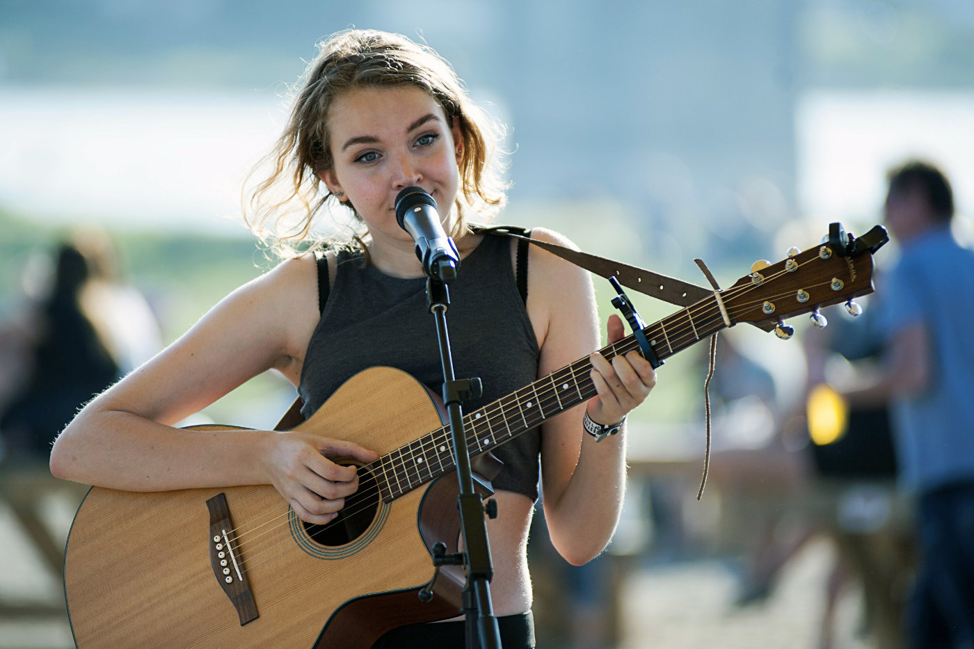 Festival op het eiland | Ella aan de Stegge (Mozarella)