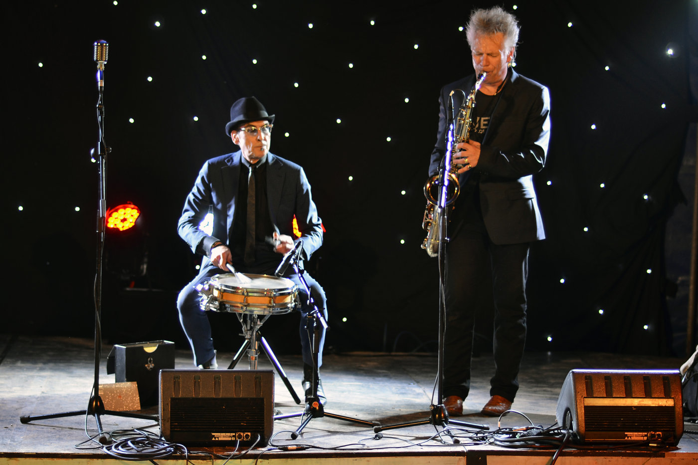 Festival op het eiland | Jules Deelder