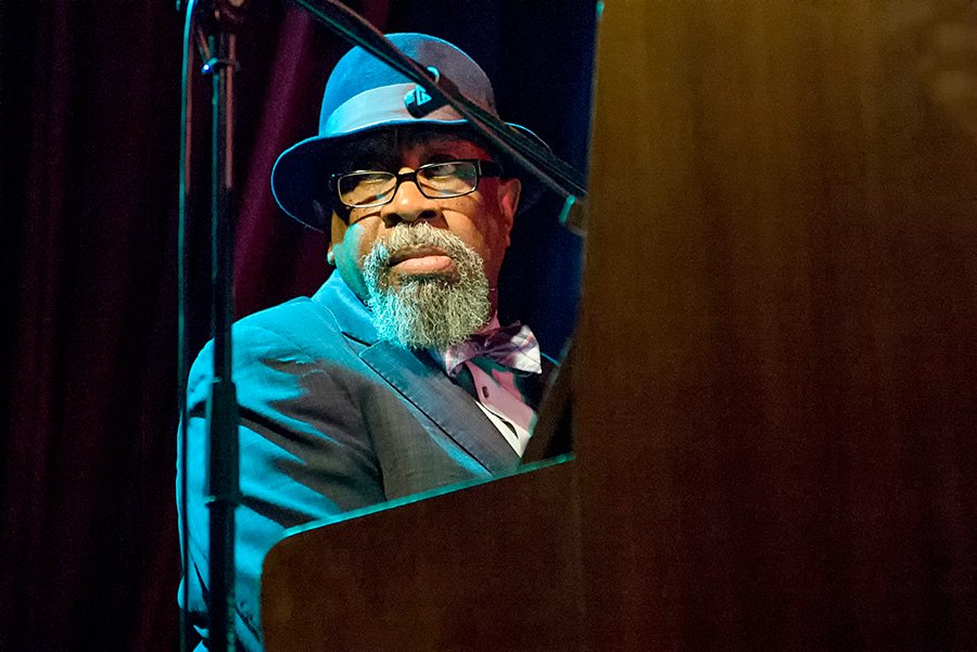 Heritage Blues Orchestra | Podium Roepaen