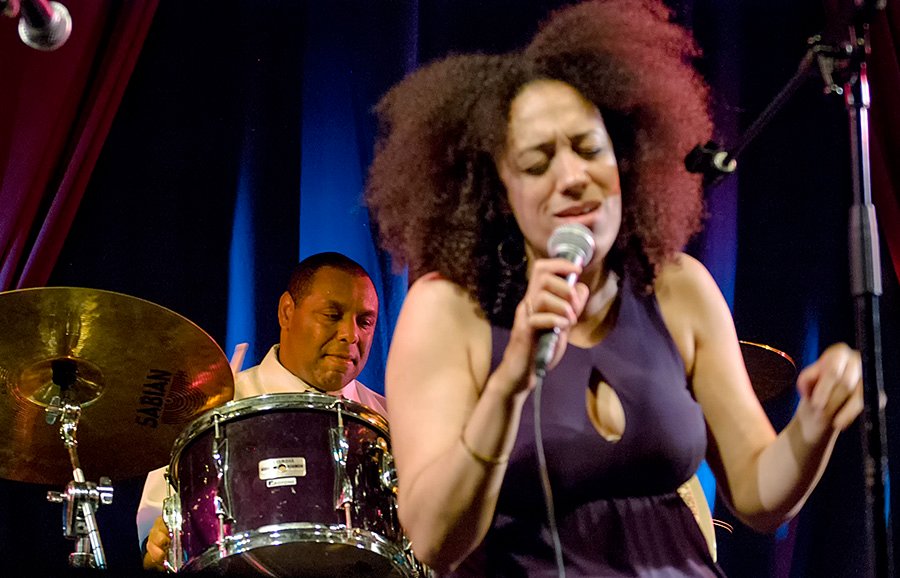 Heritage Blues Orchestra | Podium Roepaen