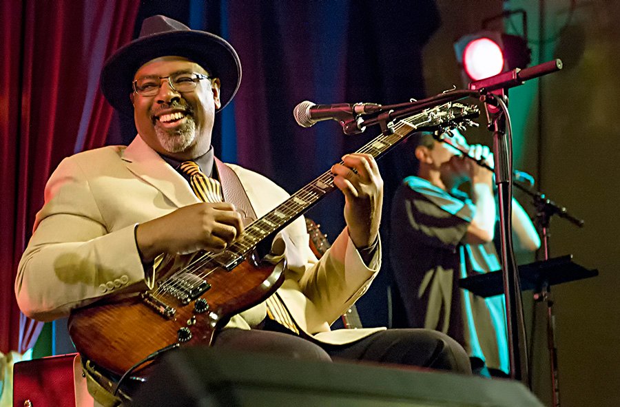 Heritage Blues Orchestra | Podium Roepaen