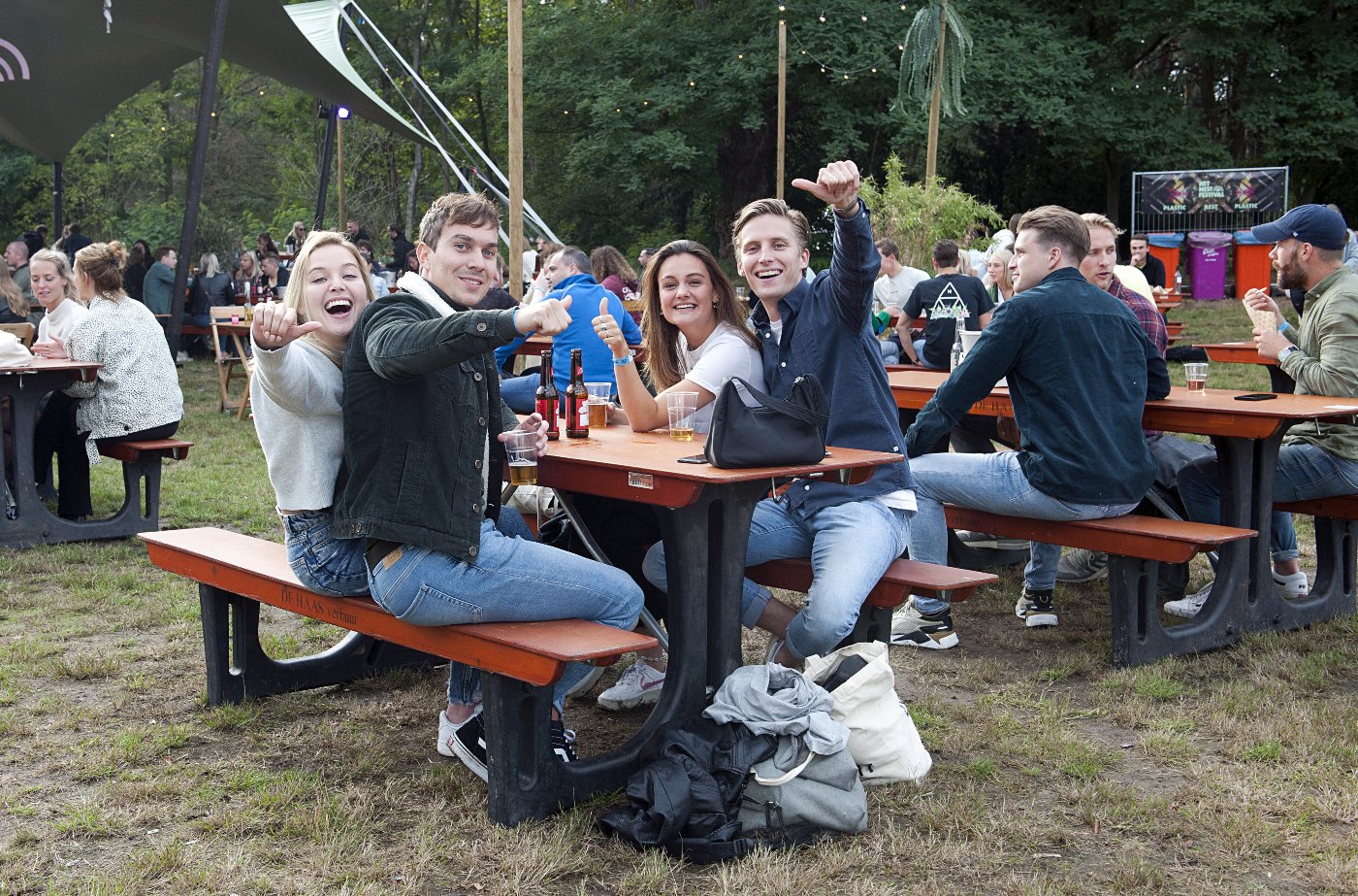 Nest in het park