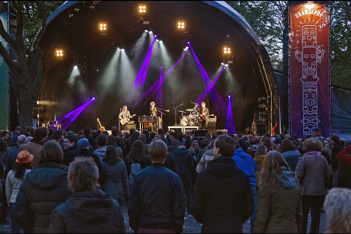 Thijs Boontjes dans en showorkest | Oranjepop 2017